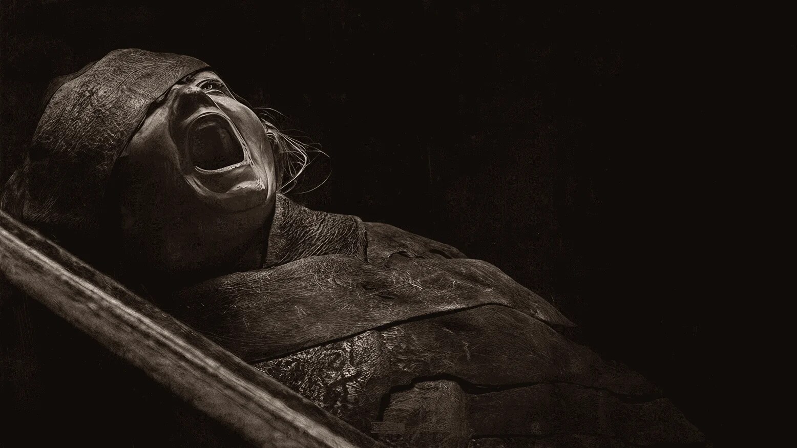 Lee Cronin's The Mummy Background movie picture